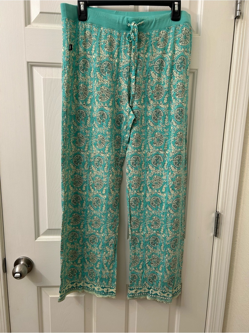 Echo Design Turquoise Pajama Bottoms with Paisley Trim Size Med/Large